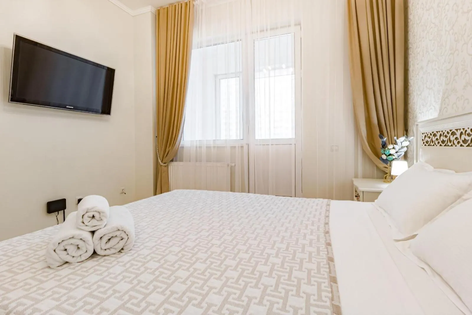 Apartment Уютные Апартаменты В Центре Столицы, Жк Авиценна 2 Nur-Sultan